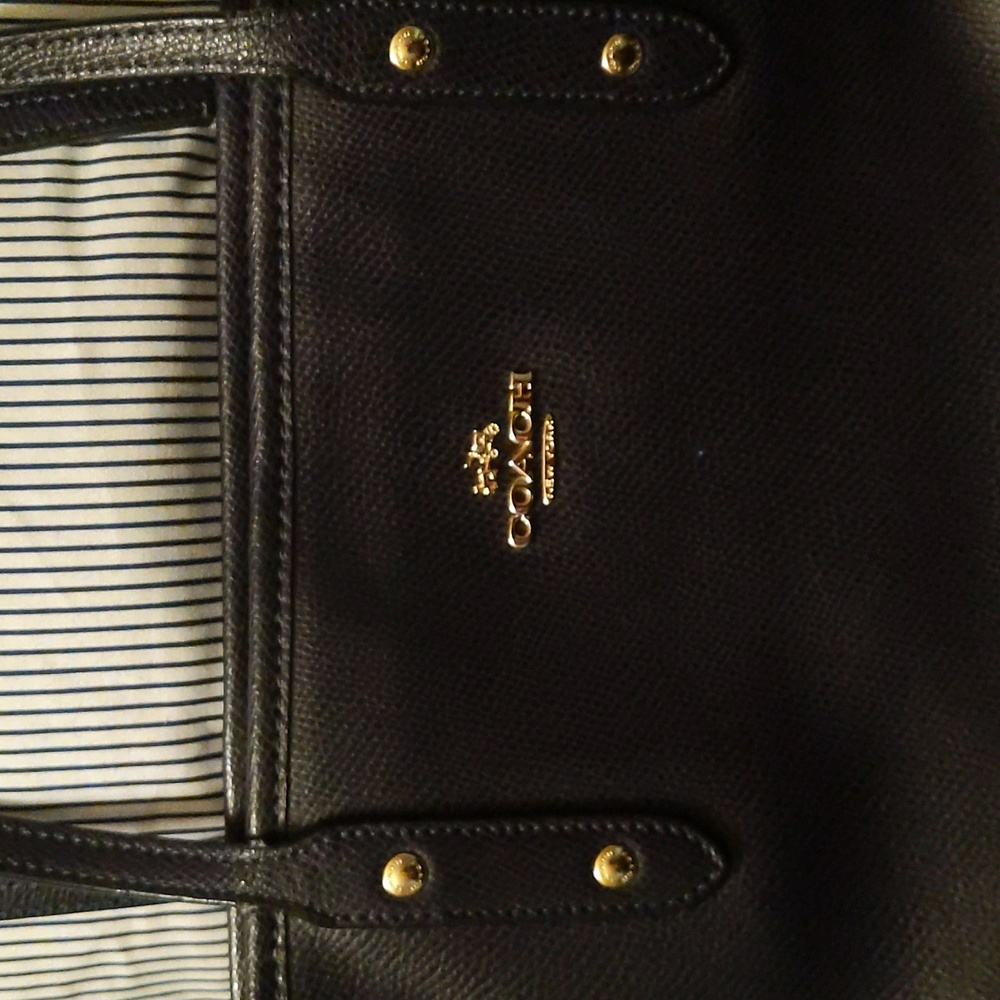 Coach Navy Blue Tote bag with gold hardware - Picture 2 of 13